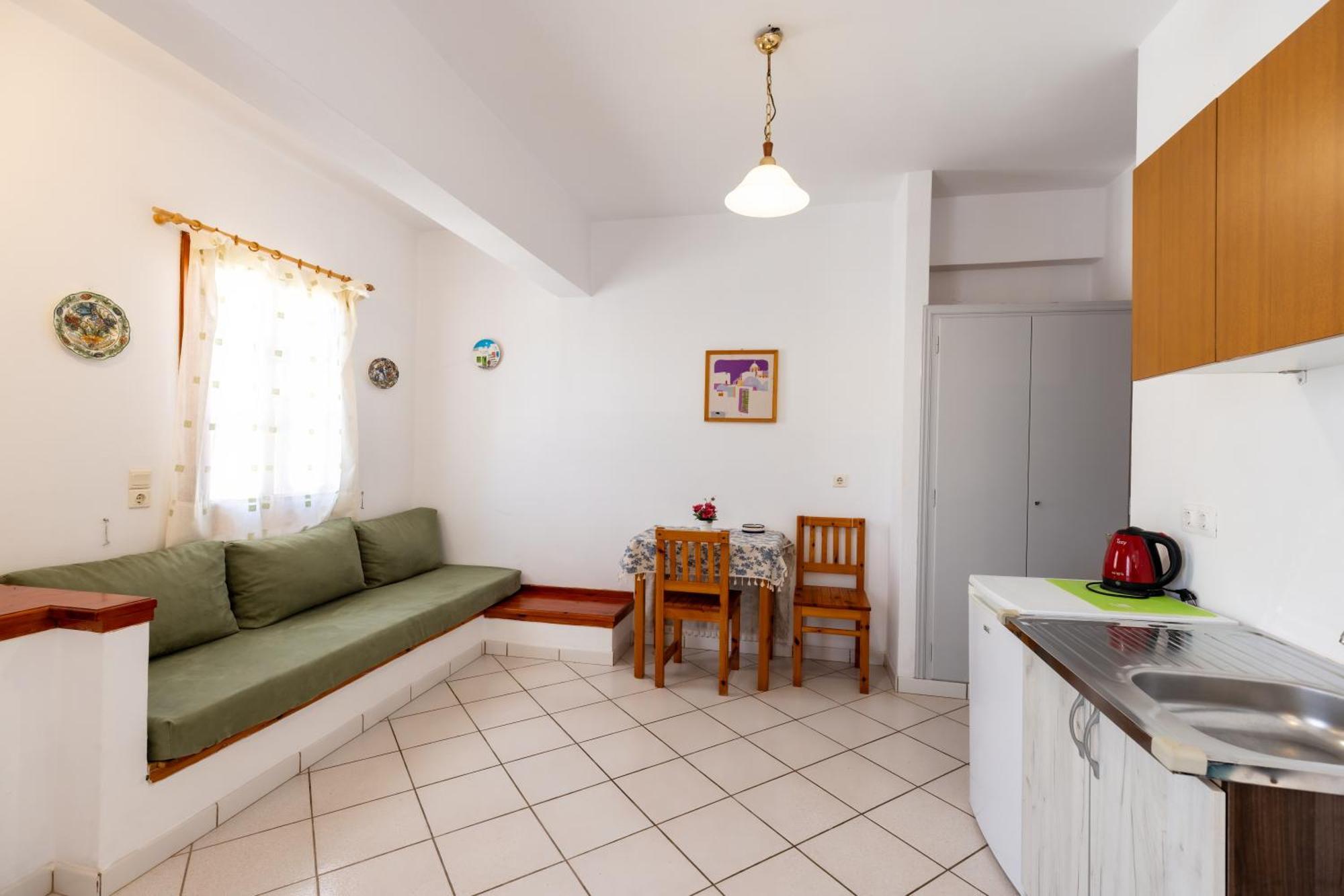 Froudi Rooms Kamares  Bagian luar foto