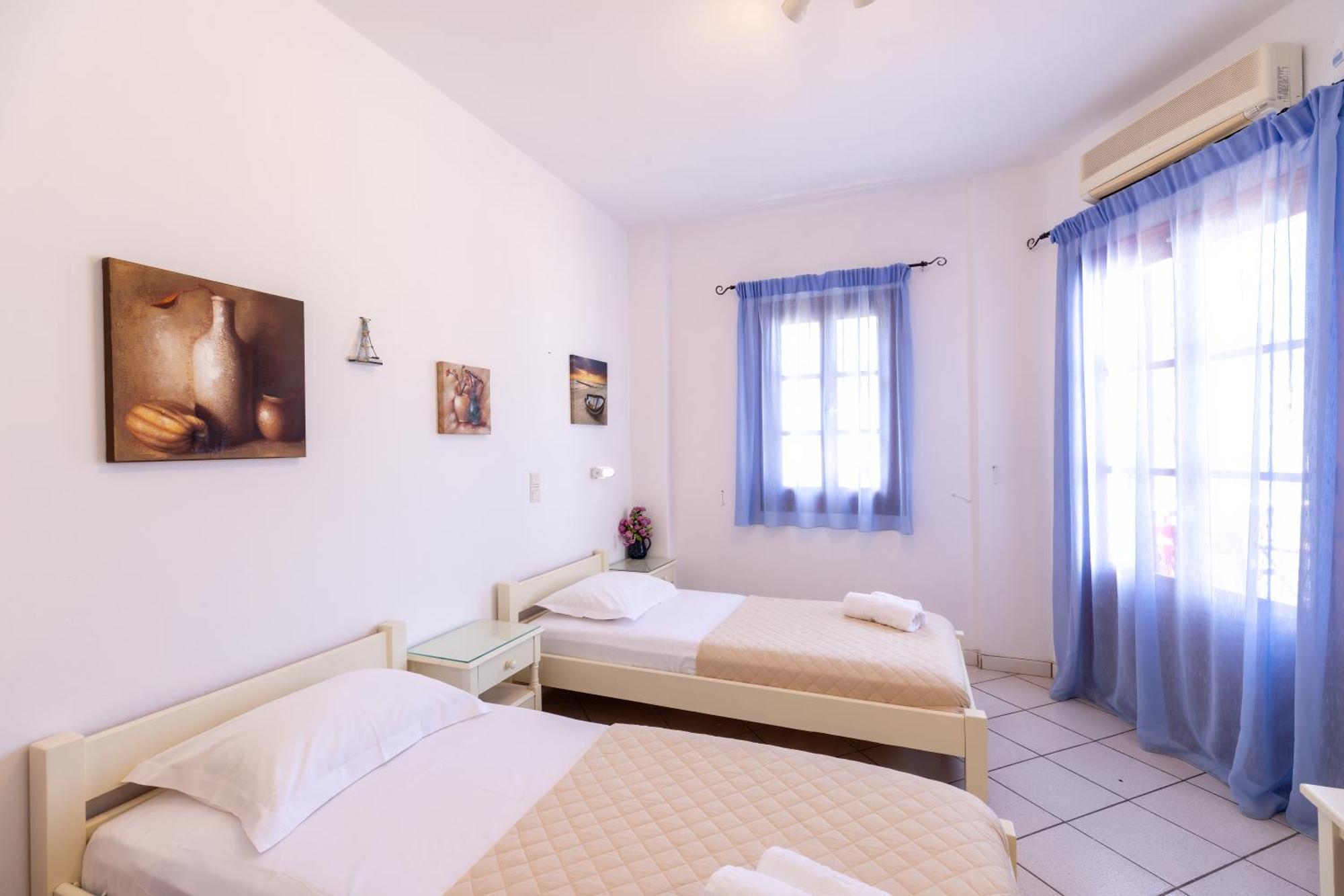Froudi Rooms Kamares  Bagian luar foto