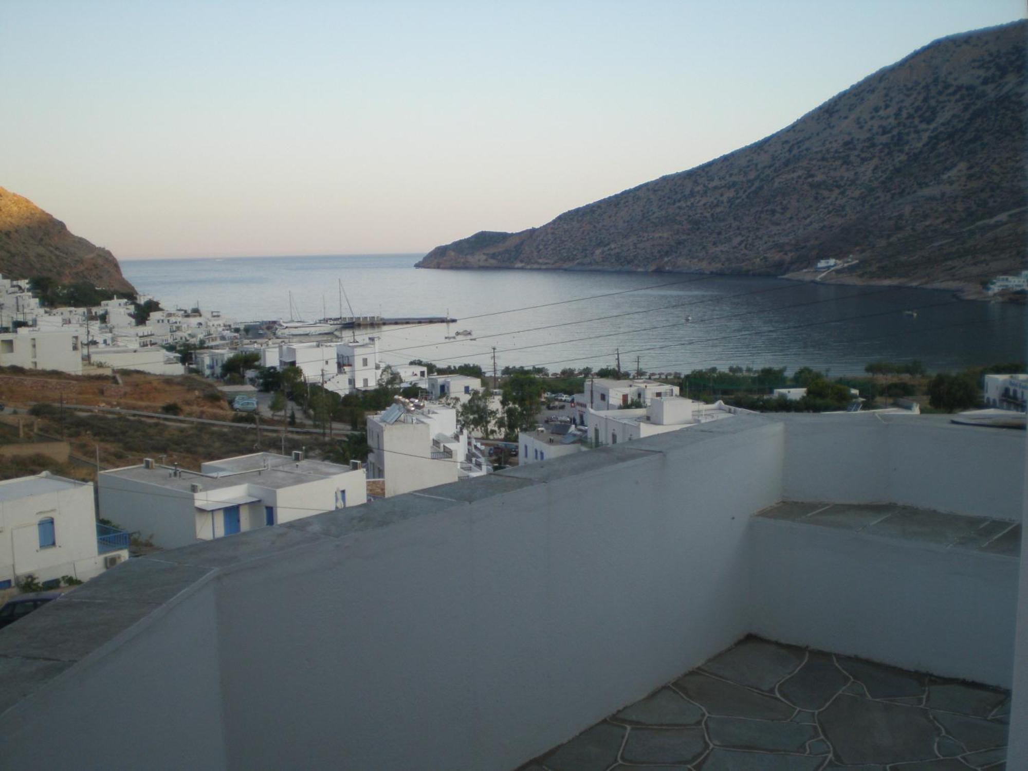 Froudi Rooms Kamares  Bagian luar foto