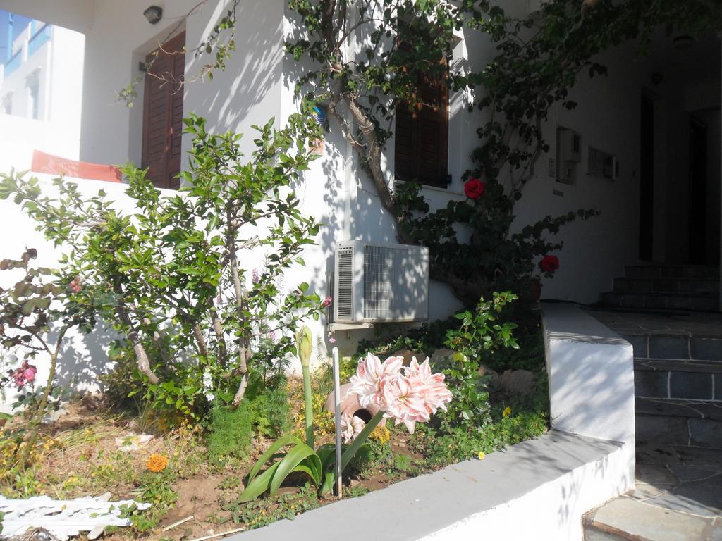 Froudi Rooms Kamares  Bagian luar foto