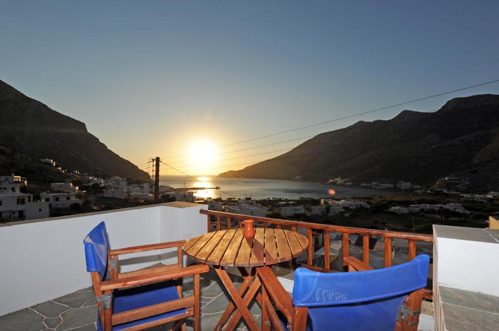 Froudi Rooms Kamares  Bagian luar foto